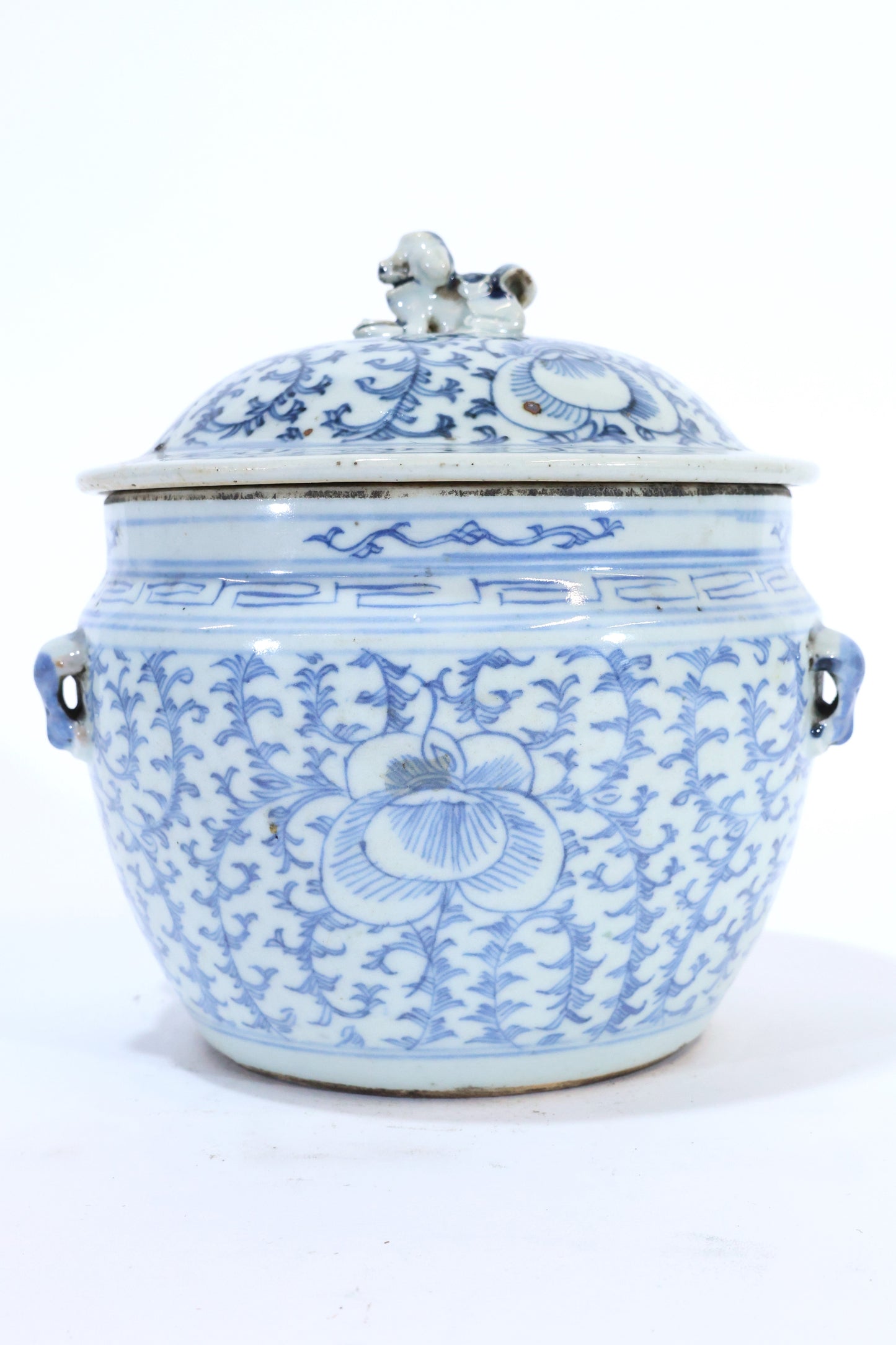 19th C. Chinese Blue and White Covered Jar with Fu Lion Finial